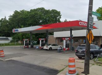 14 year old Girl Assaulted at a Detroit Gas Station by 2 Adult Employees